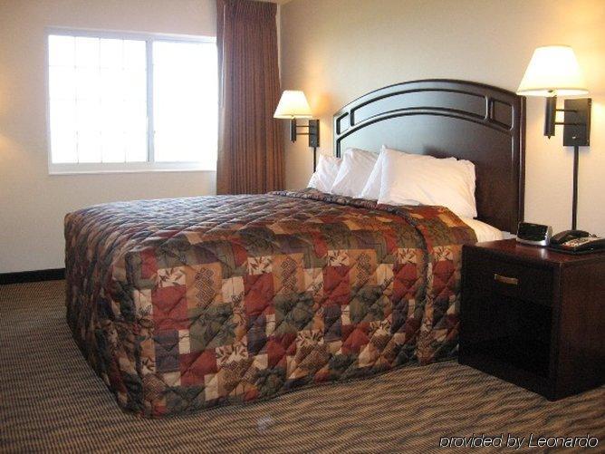 Baymont By Wyndham Harlan Hotel Quarto foto
